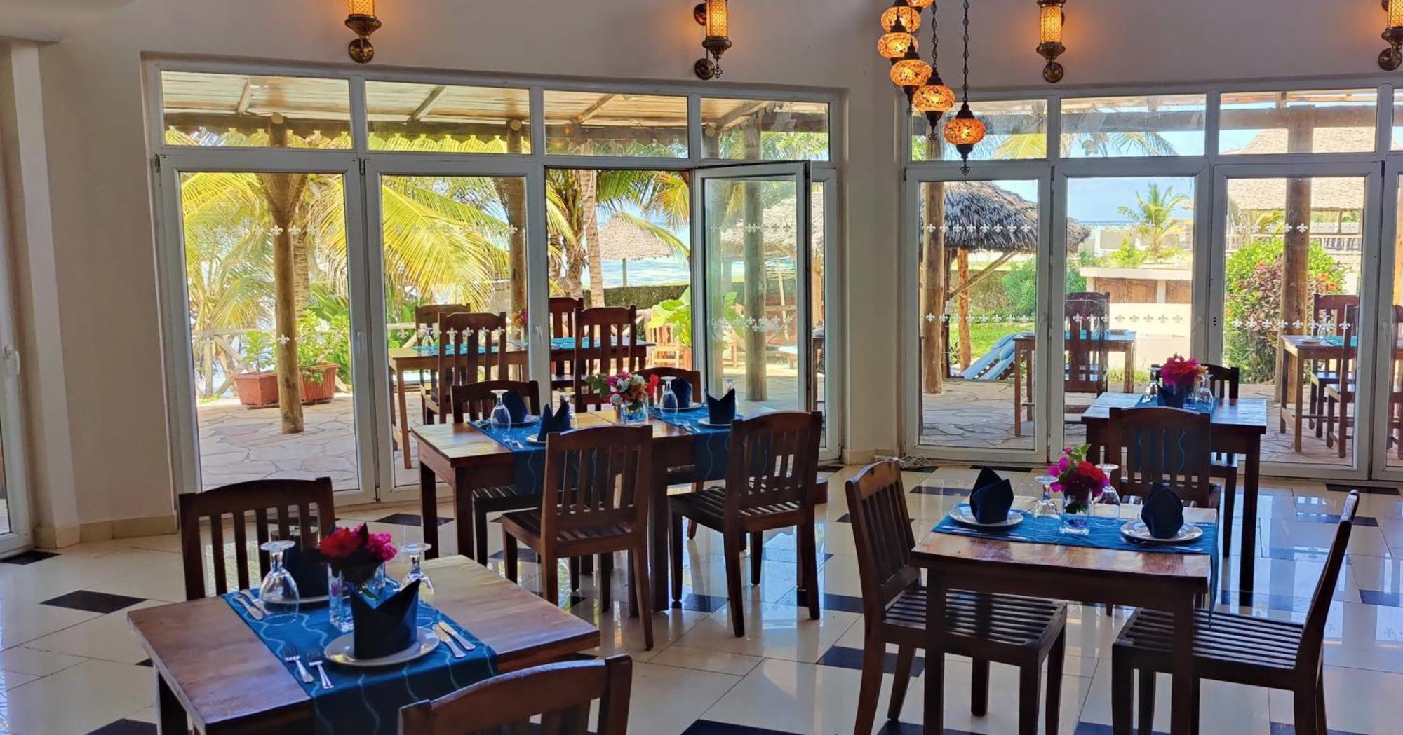 Villa Fleur De Lys Makunduchi Экстерьер фото