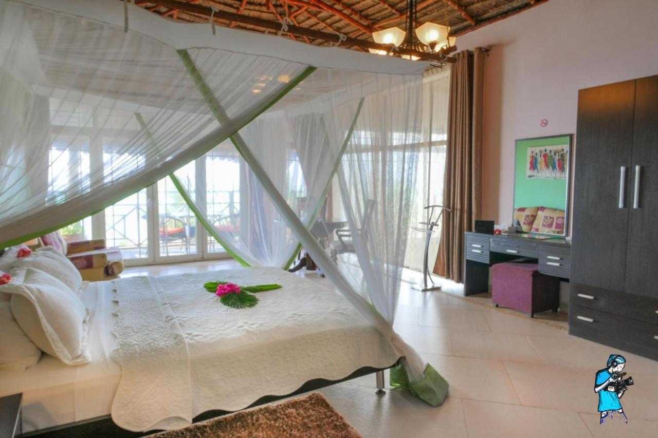Villa Fleur De Lys Makunduchi Экстерьер фото